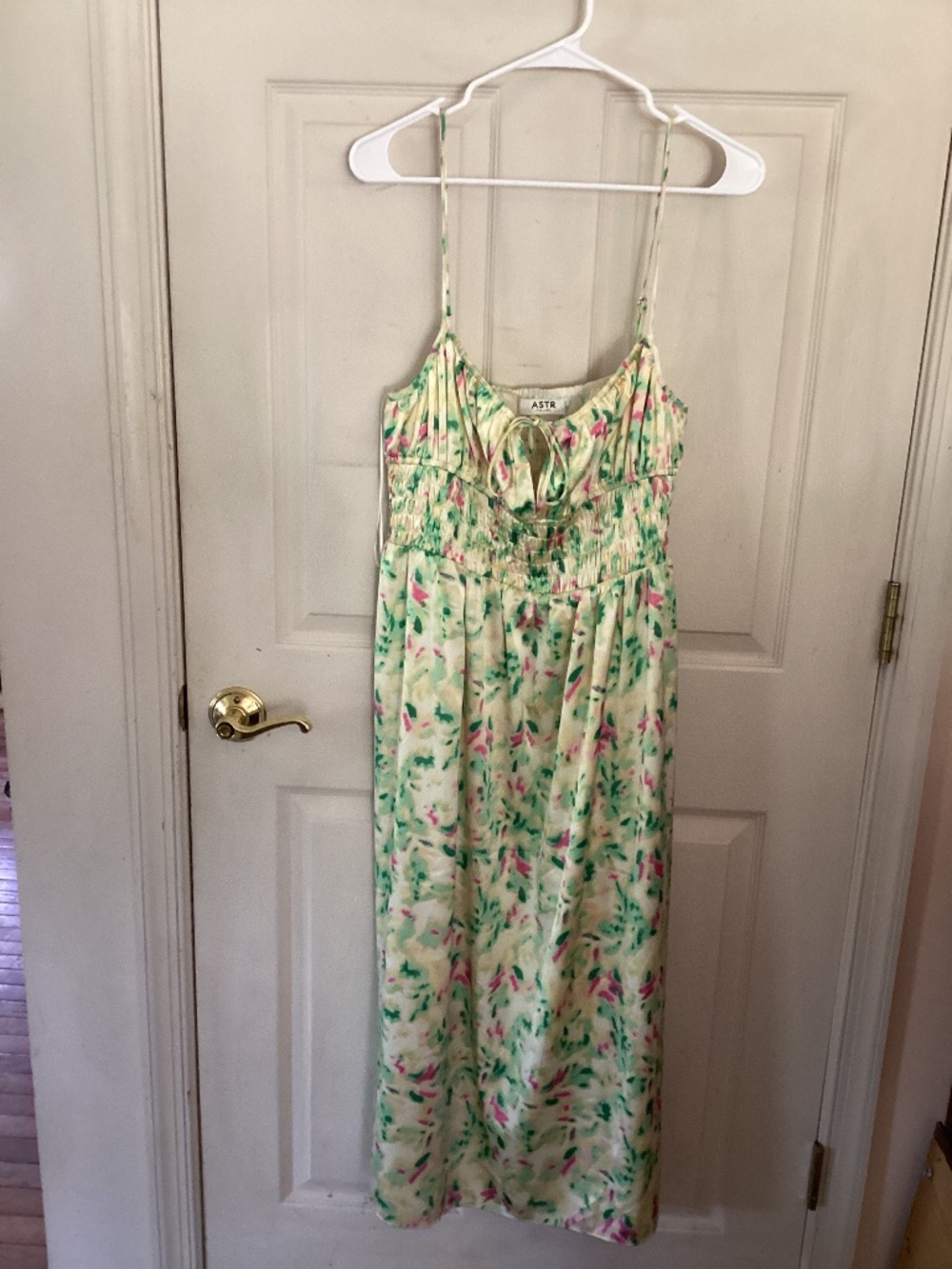 NWOT ASTER THE LABEL MAXI DRESS. LARGR